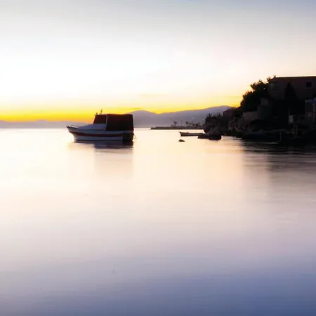Beautiful In Kastel Sucurac With Wifi * Kaštela